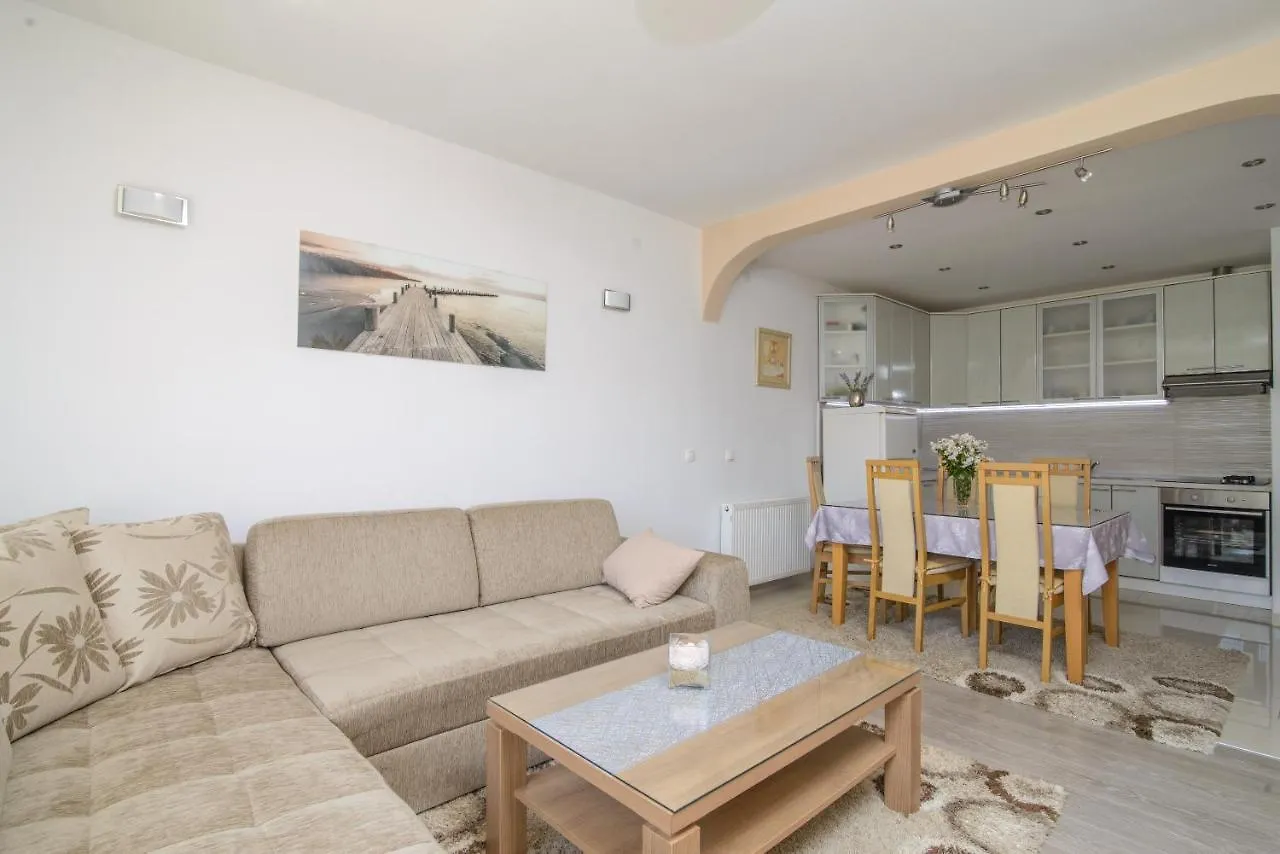 Apartments Tonka Trogir