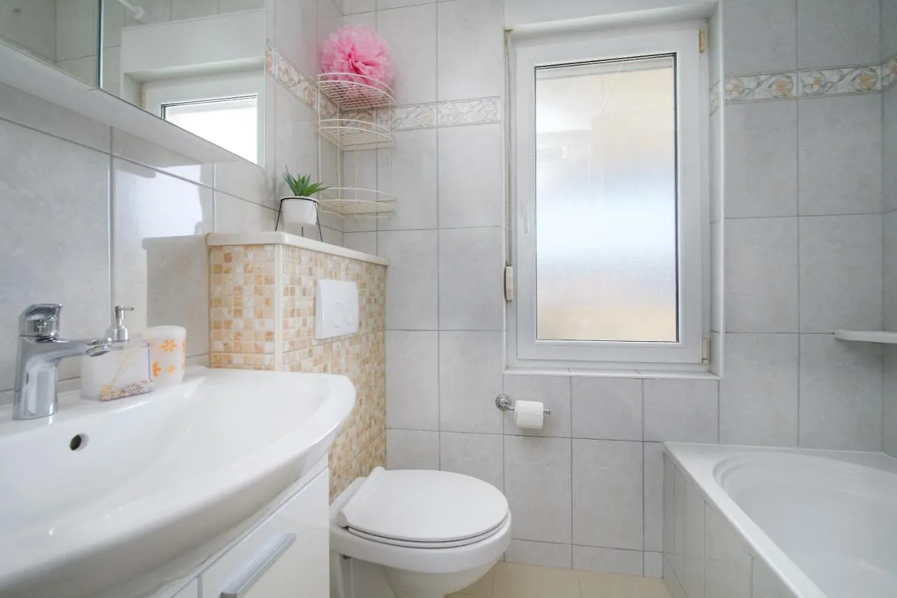 Apartments Tonka Trogir Croatia