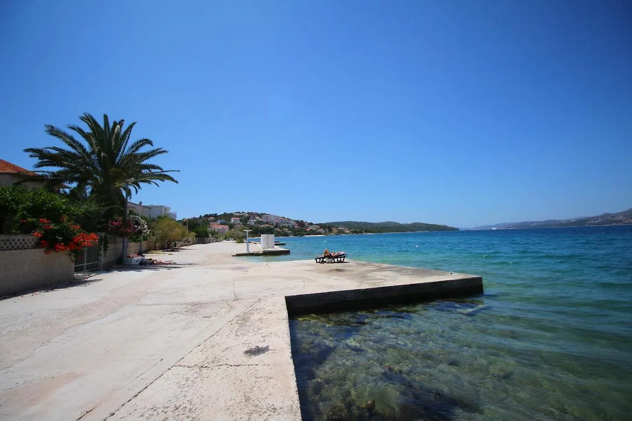 Apartments Tonka Trogir