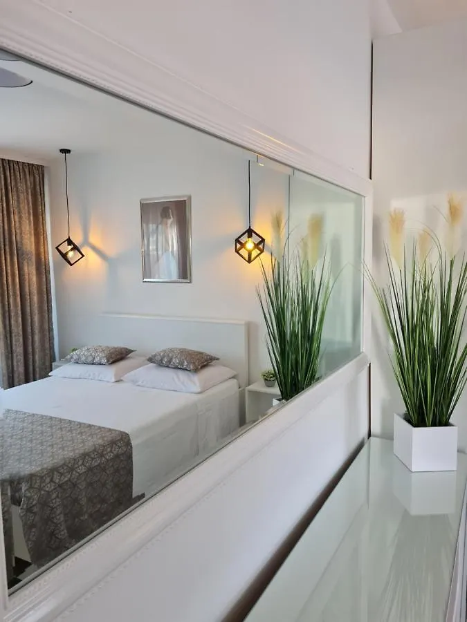 Apartments Tonka Trogir